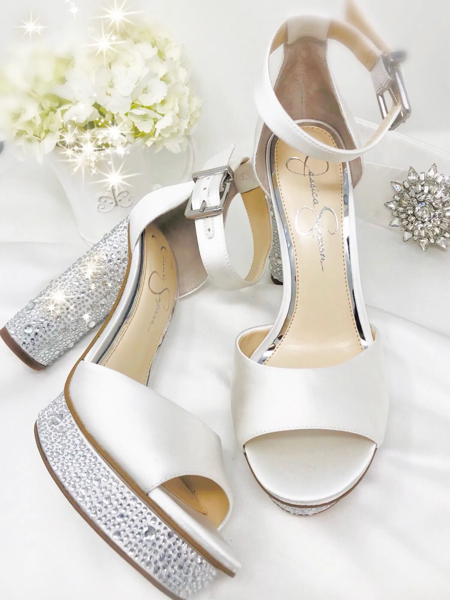 Everyn High Heel in White
